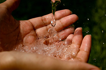 remove sediment and discoloration from cloudy water 